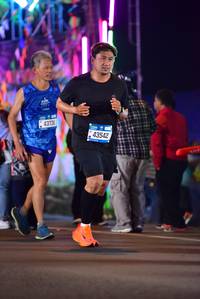 BIB: 43731, 43542
                            <button type="button" onclick="openModal(20712613)" class="btn btn-primary btn-sm float-right btn-popup" data-toggle="modal" data-target=".modal-high-quality">
                        <i class="fas fa-shopping-cart"></i> Add to Cart
                    </button>
                                            <button type="button" onclick="isThisMe(20712613, true)" class="btn btn-success btn-sm float-right btn-popup btn-isme hidden" data-toggle="tooltip" data-placement="bottom" title="นี่คือรูปของคุณใช่ไหม คลิกที่นี่เพื่อเอาเข้าอัลบั้ม">
                        <i class="fas fa-plus"></i> Add to album
                    </button>
                    <button type="button" onclick="isThisMe(20712613, false)" class="btn btn-warning btn-sm float-right btn-popup btn-isnotme hidden">
                        <i class="fas fa-ban"></i> Remove from album
                    </button>